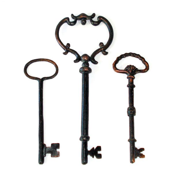 Set 3 Decorative Metal Wall Keys