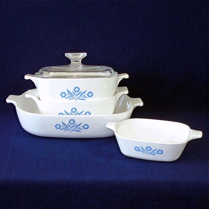 Vintage Corning Ware Pyrex  Pyrex cookware, Cool kitchens, Vintage dishware
