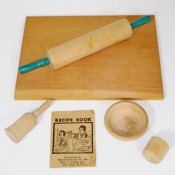 1930s Orphan Annie Pastry Play Set Kitchen Toy #2