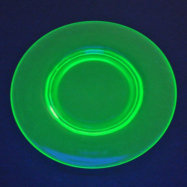 2 Hocking Green Block Optic 8 Inch Depression Glass Plates Plus Bonus #5