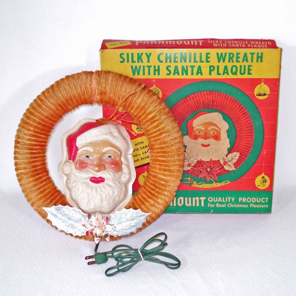 Paramount Lighted Santa Face Chenille Christmas Wreath in Box