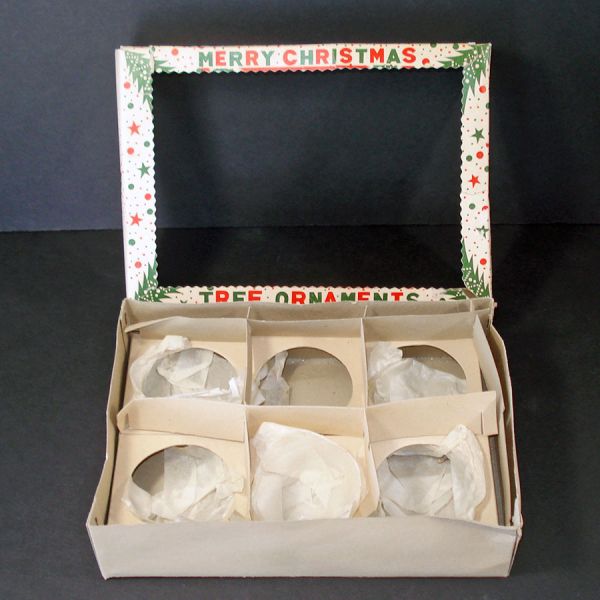 Empty 1950s Christmas Diorama Ornament Storage Box #2