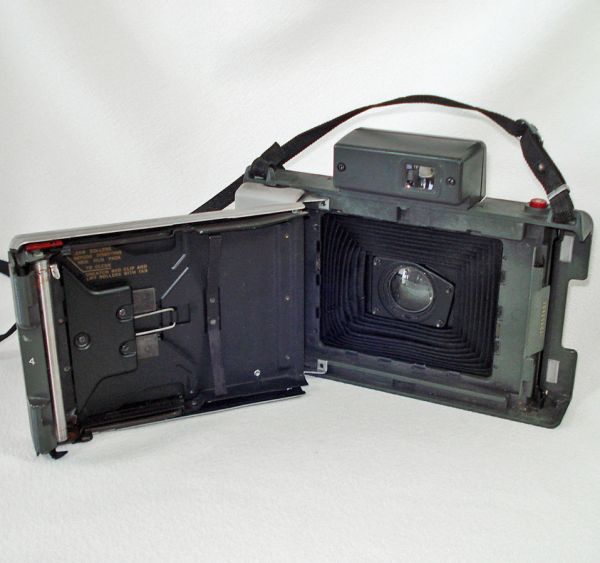Polaroid Model 104 Land Camera #6
