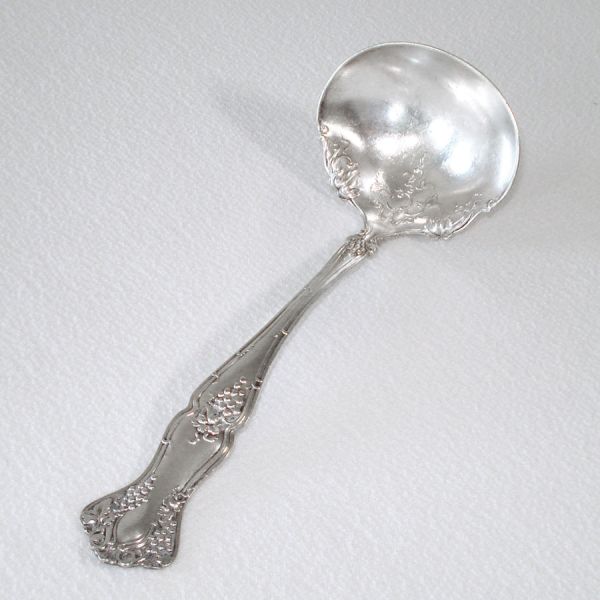 Vintage Grape Rogers Bros Silverplate Gravy Ladle 1904 #2