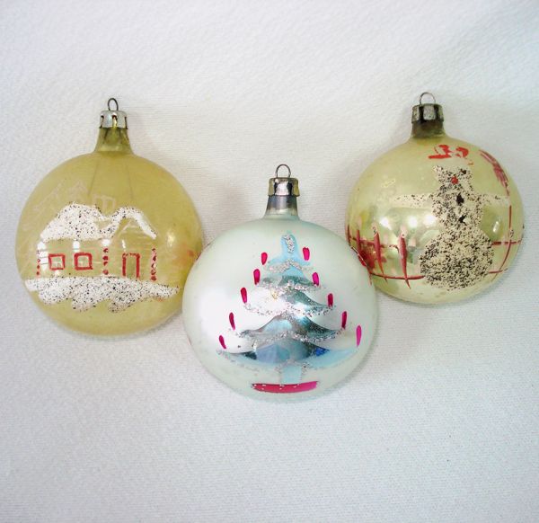 22 Poland Decorated Glass Christmas Ornaments #5