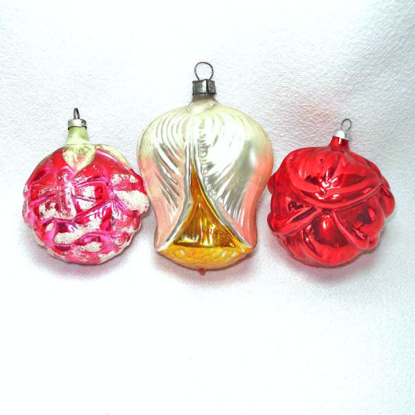 3 Glass Flower Bud Christmas Ornaments West Germany #1