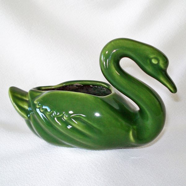 Bauer California Pottery Green Swan Planter #2