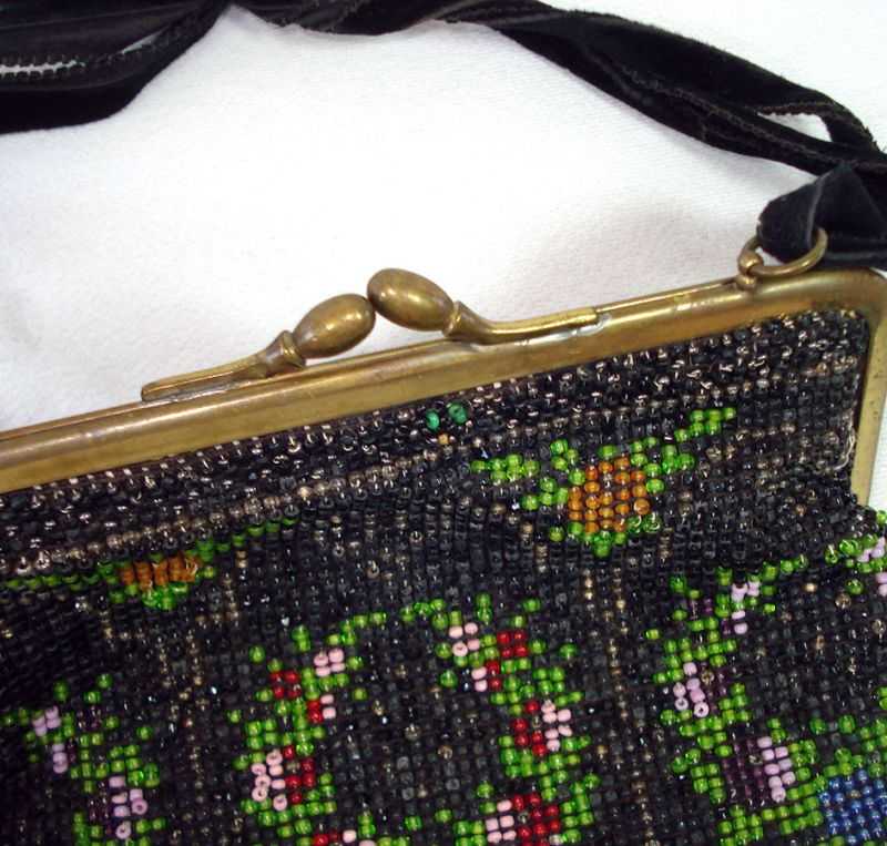 Sei Bella Multicolor Clutch MULTI Colored Antique Vintage Metal Clutch  Evening Bag Handcrafted Stone handbag Purse Multi Colored - Price in India  | Flipkart.com