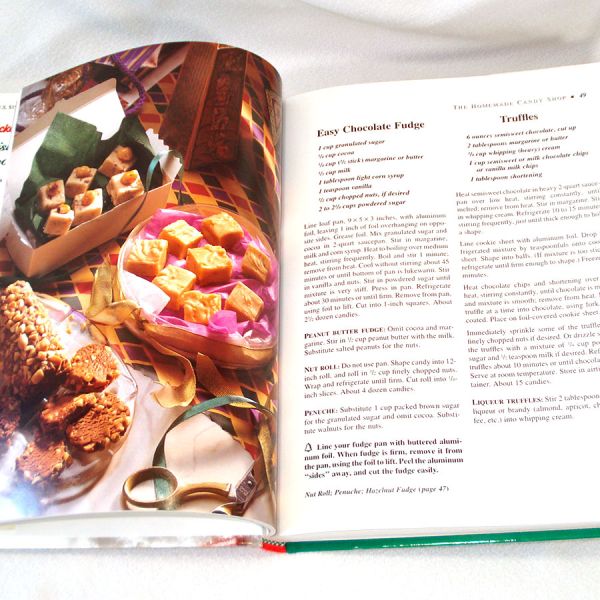 Betty Crocker's New Christmas Cookbook 1993 #4