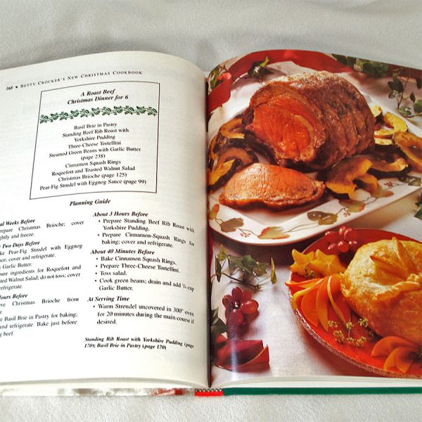 Betty Crocker's New Christmas Cookbook 1993 #7