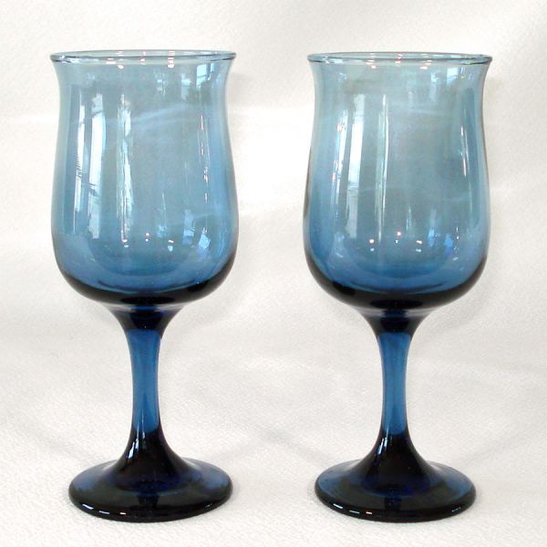 Libbey Connoisseur Dusky Blue Wine Goblets 8 Mint in Box #3