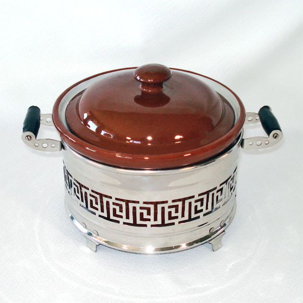 Guernsey Ware 1 Quart Baking Crock With Chrome Holder