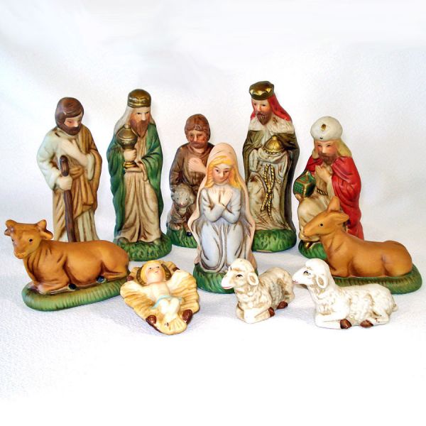 Porcelain 11 Piece Christmas Nativity Set With Wood Creche #4