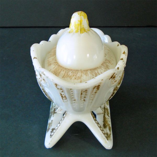 Westmoreland Hatching Chick in Sleigh Antique Mustard Jar #5