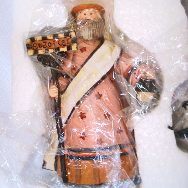 Country Nativity Christmas Figures Set Unused in Box #6