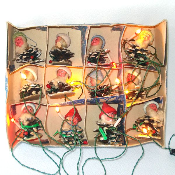 Box 1950s Italian Pine Cone Gnomes Dwarfs Christmas Lights #2