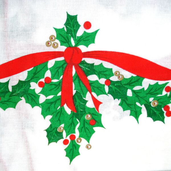 Christmas Holly Berries Red Ribbons Tablecloth 60 by 84 Sealed Mint #4