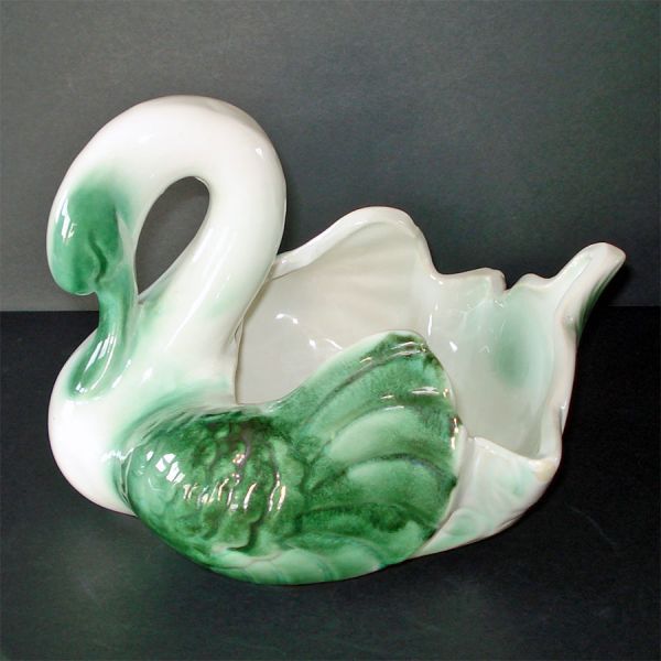 Hull Coronet Swan Planter Bowl