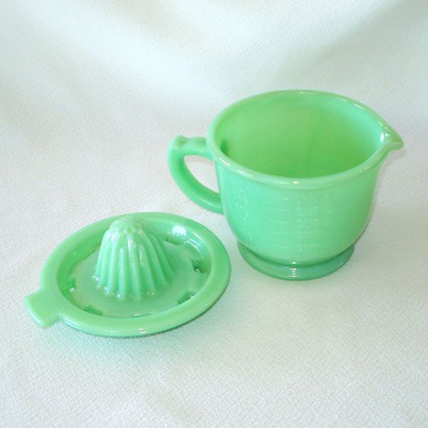 Modern Jadeite 2 Cup Measuring Pitcher With Juicer Top #2