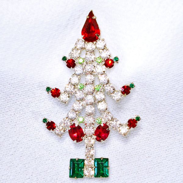 Kenneth Lane KJL Rhinestone Christmas Tree Brooch