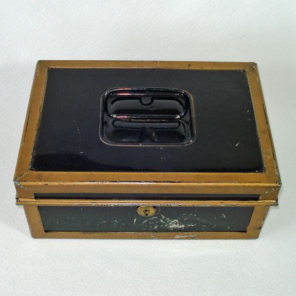 1918 Kreamer Metal Lock Box For Spices #4