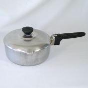 Magnalite 2.5 Quart Covered Aluminum Saucepan