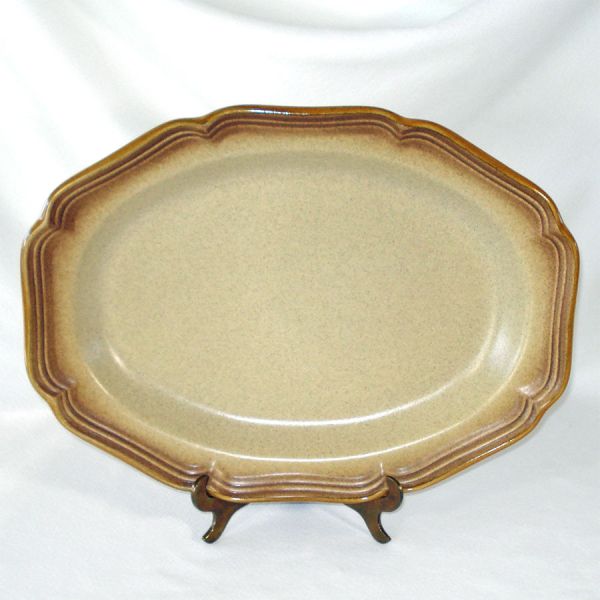 Mikasa Whole Wheat 14 Inch Oval Serving Platter Mint