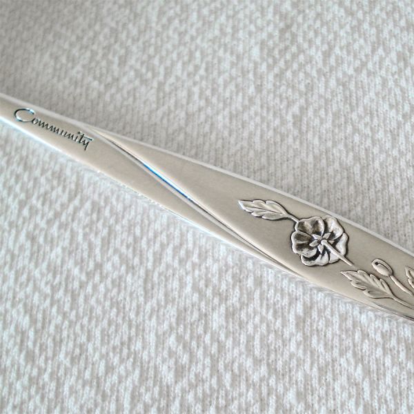 Morning Rose Oneida 70 Piece Silverplate Flatware Set With Chest #6