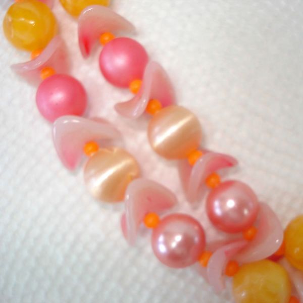 Pink and Apricot Beaded Mid Century Necklace #2