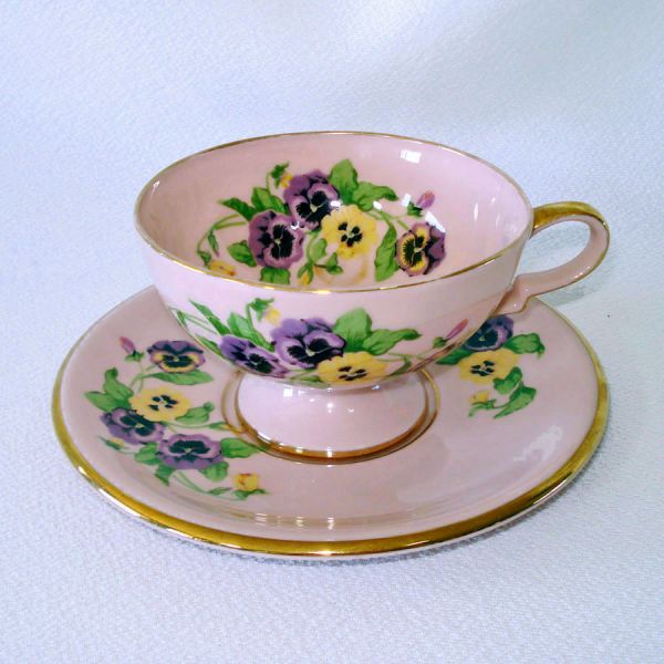 Leneige Pink Porcelain Pansies Teacup and Saucer