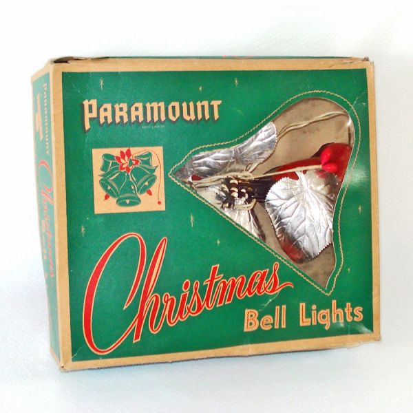 Paramount 1950s Lighted Christmas Bell Cluster in Box #2