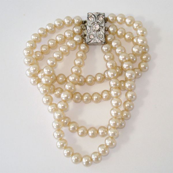 Four Strand 1950s Faux Pearl Bracelet