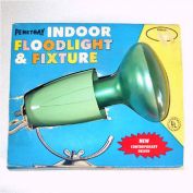 Penetray Green Christmas Floodlight With Fixture in Original Box