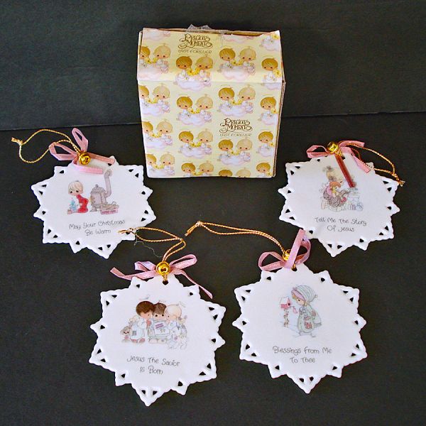 Precious Moments Box 4 Christmas Snowflake Ornaments