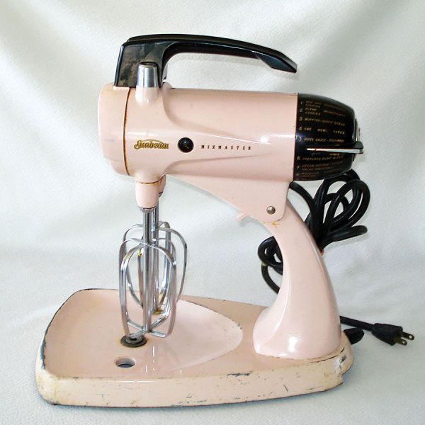 Sunbeam Pink Mode12 Mixmaster Kitchen Mixer Working