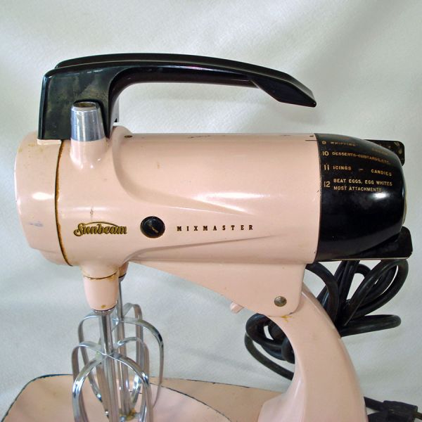 Sunbeam Pink Mode12 Mixmaster Kitchen Mixer Working #2