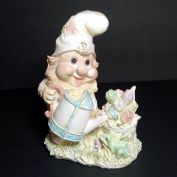 Polystone Gnome Dwarf in Garden Figurine