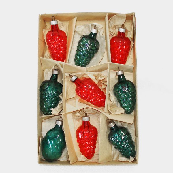 Box Premier Unsilvered Glass Christmas War Ornaments Grapes