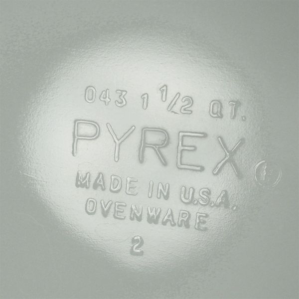 Pyrex Golden Garland Promotional Casserole in Warming Cradle #4