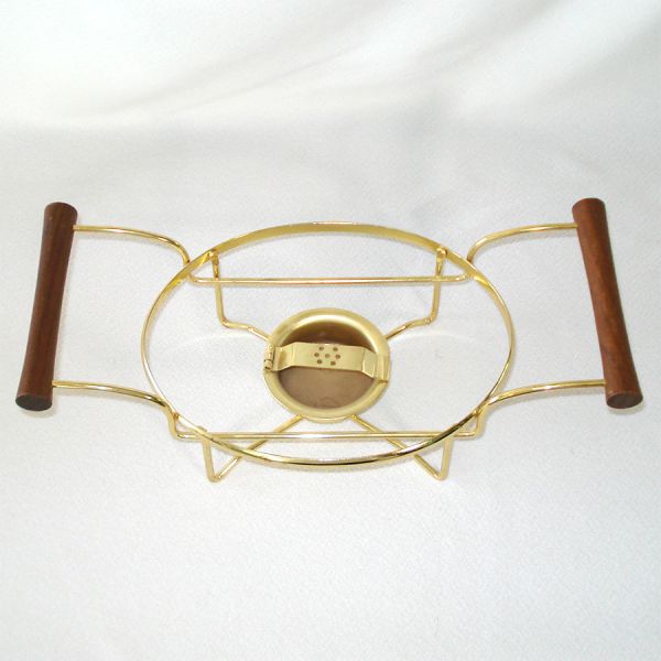Pyrex Golden Garland Promotional Casserole in Warming Cradle #5