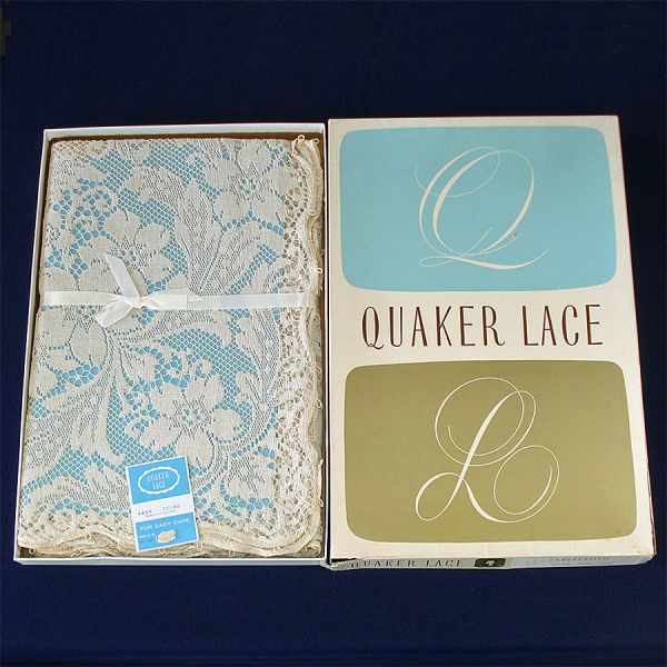 Quaker Lace 72 by 90 Tablecloth Mint Unused in Box