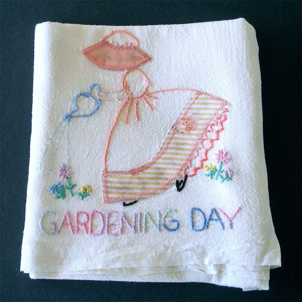 5 Embroidered Appliqued Sunbonnet Girl Kitchen Towels #2