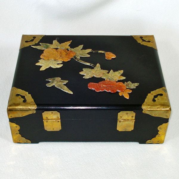 Chinese Lacquered Jewelry Box Soapstone Flower Decoration #2
