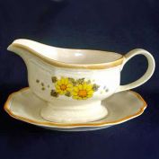 Mikasa Sunny Side Garden Club Gravy Boat with Underplate
