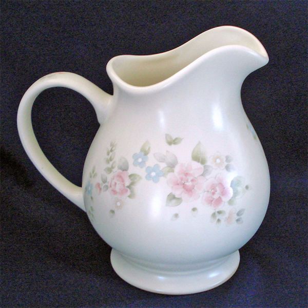 Pfaltzgraff Tea Rose 2 Quart Pitcher #2