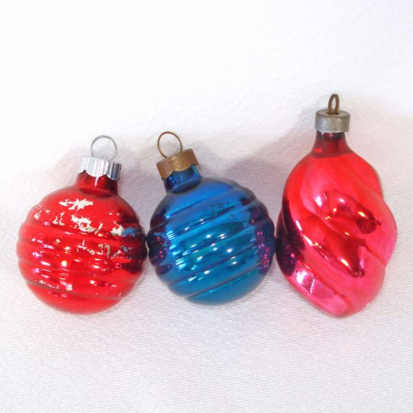 USA 1940s Small Shapes Glass Christmas Ornaments #5