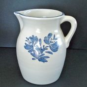 Pfaltzgraff Yorktowne 2 Quart Pitcher